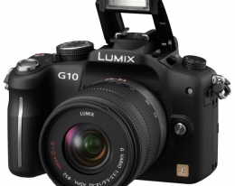 Фотоаппарат Panasonic Lumix DMC-G10K black 14-42mm KIT